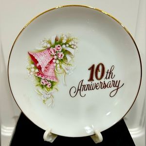 10th Wedding Anniversary Vintage 1988 Enesco Small Plate w/ Stand
